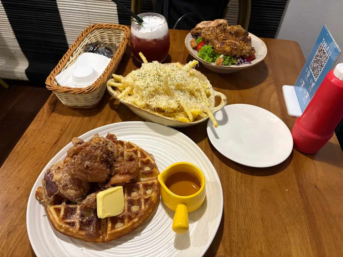 Late Night Restaurants in Singapore for Supper Lovers Good Bites